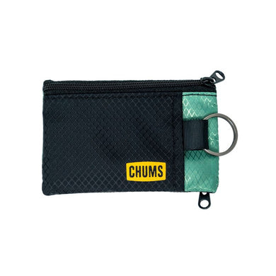 The perfect adventure wallet Made from lightweight, durable ripstop material Two zippered pockets ID window Key ring attachment Includes RFID-blocking card Dimenions: 3