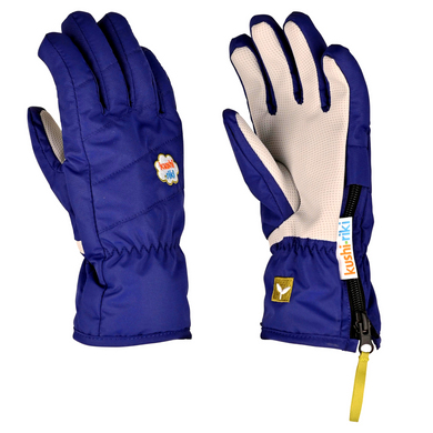 These gloves are sure to keep kids' hands cozy so they can stay out and play longer.